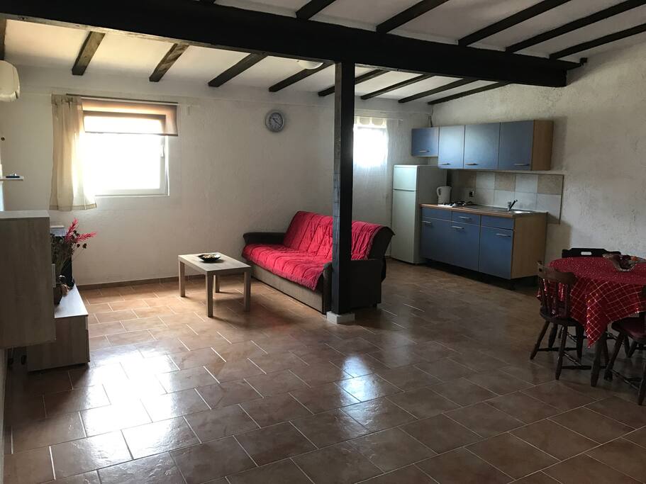 Apartmen 4