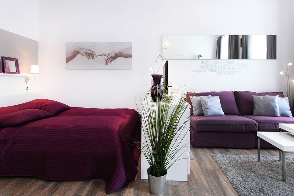 Wohnzimmer / living-room