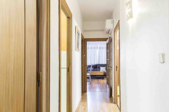 Apartment in BCN Gracia gallery image 2