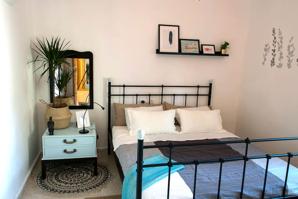 Bedroom Senior Un