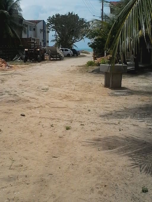 60 metros para a praia