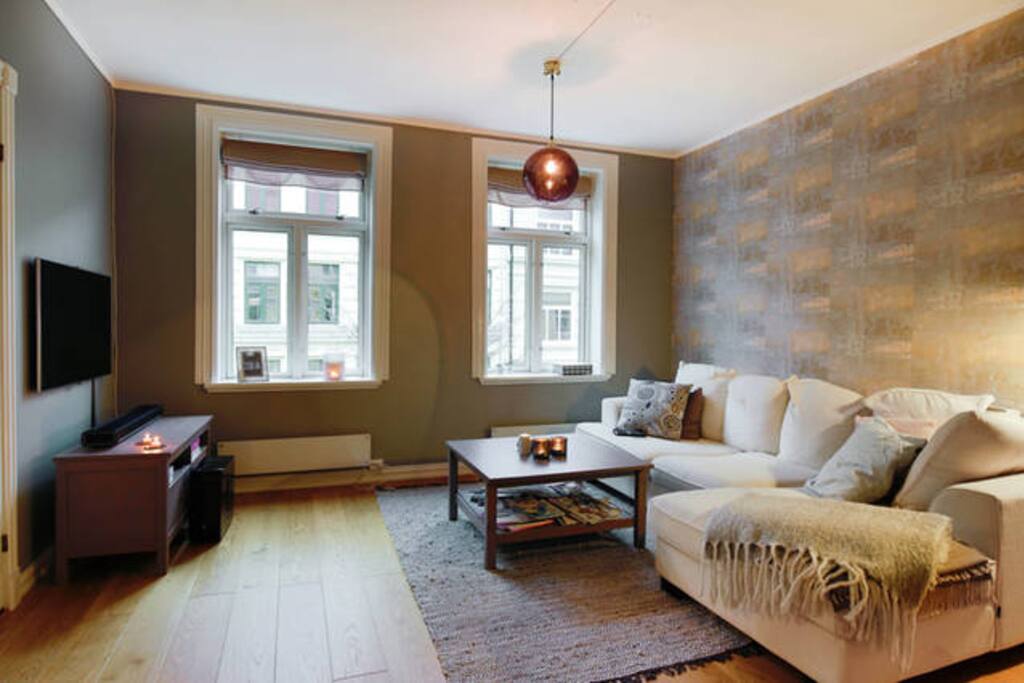Living room with a plasma tv