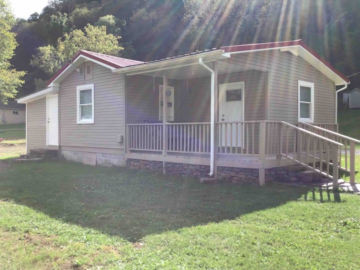 Hinton Cabin Rentals Cabins and More Airbnb
