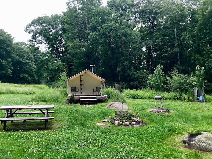 Scenic Rural Camp Site New Glampshire Tents for Rent in Sanbornton, New Hampshire, United