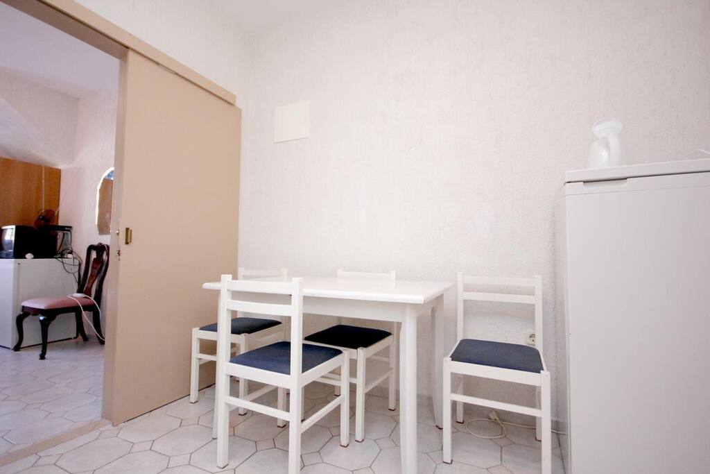 Dining room, Surface: 6 m²