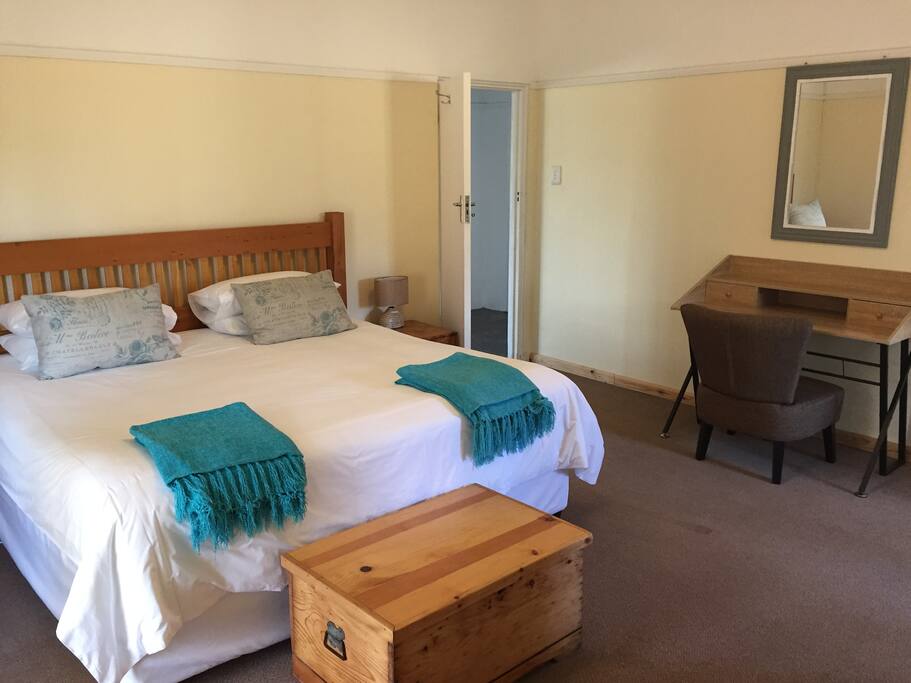King size room spacious