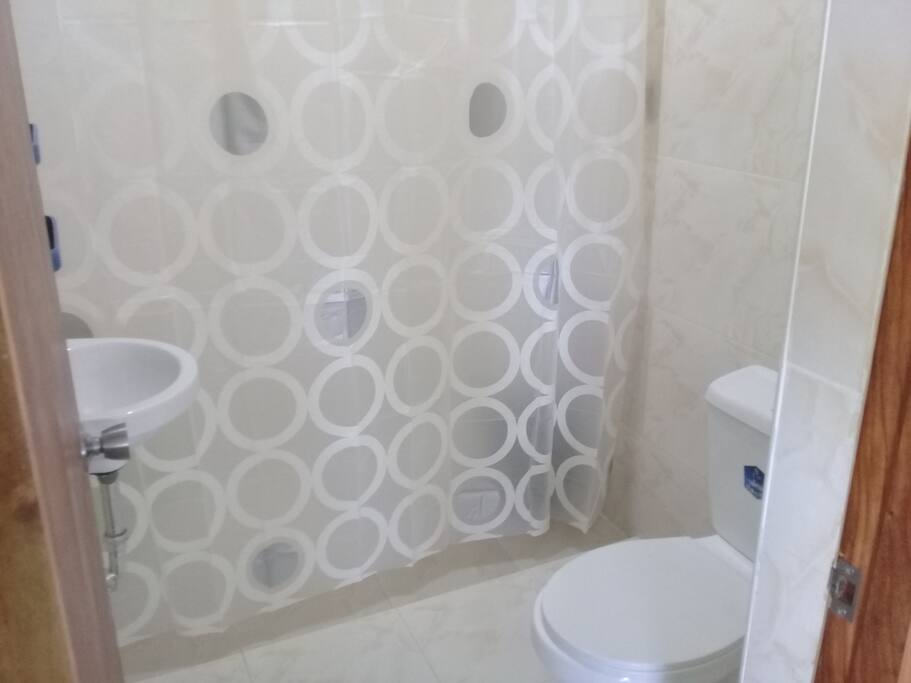 Hot showers, ensuite bathroom
