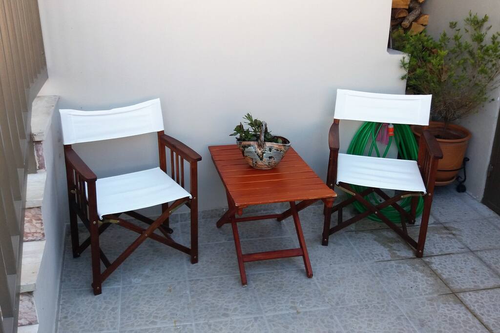 Veranda with Acropolis view