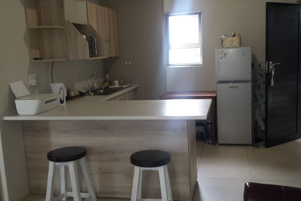Kitchenette with lounge(not in picture