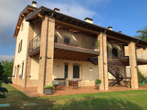 Nueva casa de vacaciones en las colinas de Parma