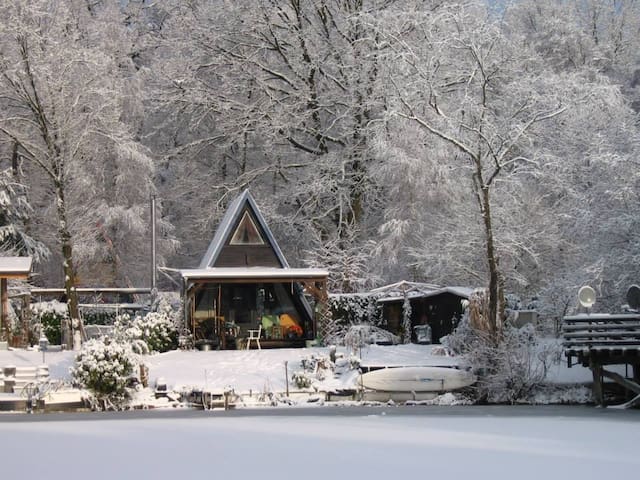 Airbnb North Rhine Westphalia Holiday Rentals Places To Stay