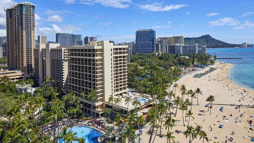 Hilton Hawaiian, Lagoon Tower- Two Bedroom Suite gallery image 2
