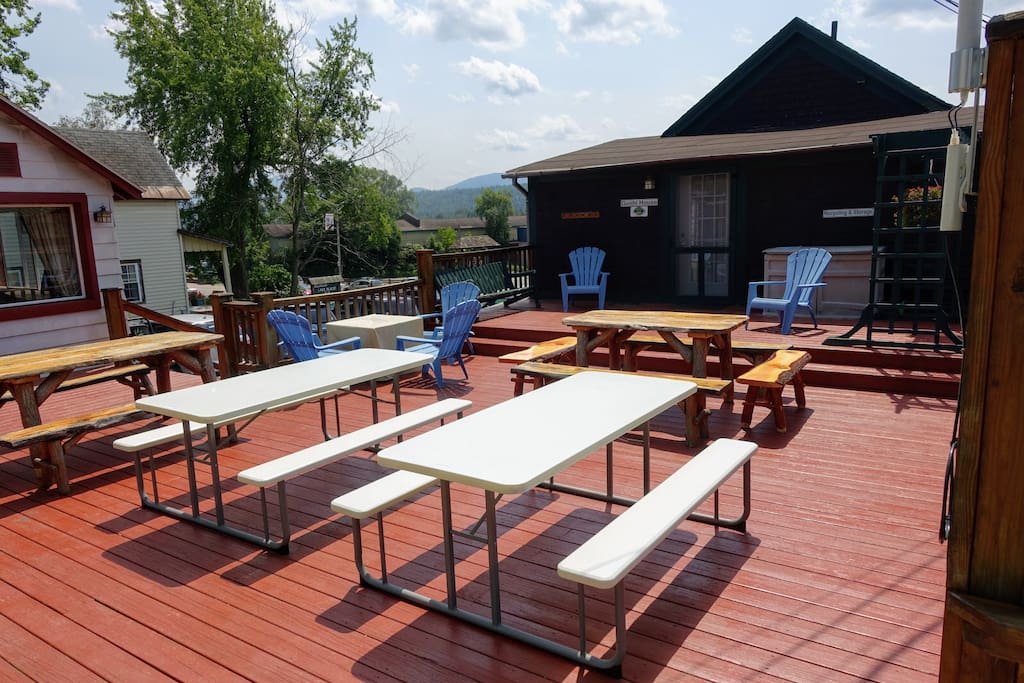 Big deck shared with High Peaks House. Beautiful mountain views. Just up from Main St and close to town and the beach and arena, etc.