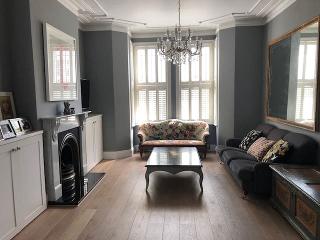 Stunning modern Queens Park Victorian family home