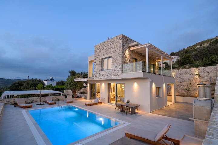 Diamond Dream I – HEATED POOL-BBQ-Tranquility-View