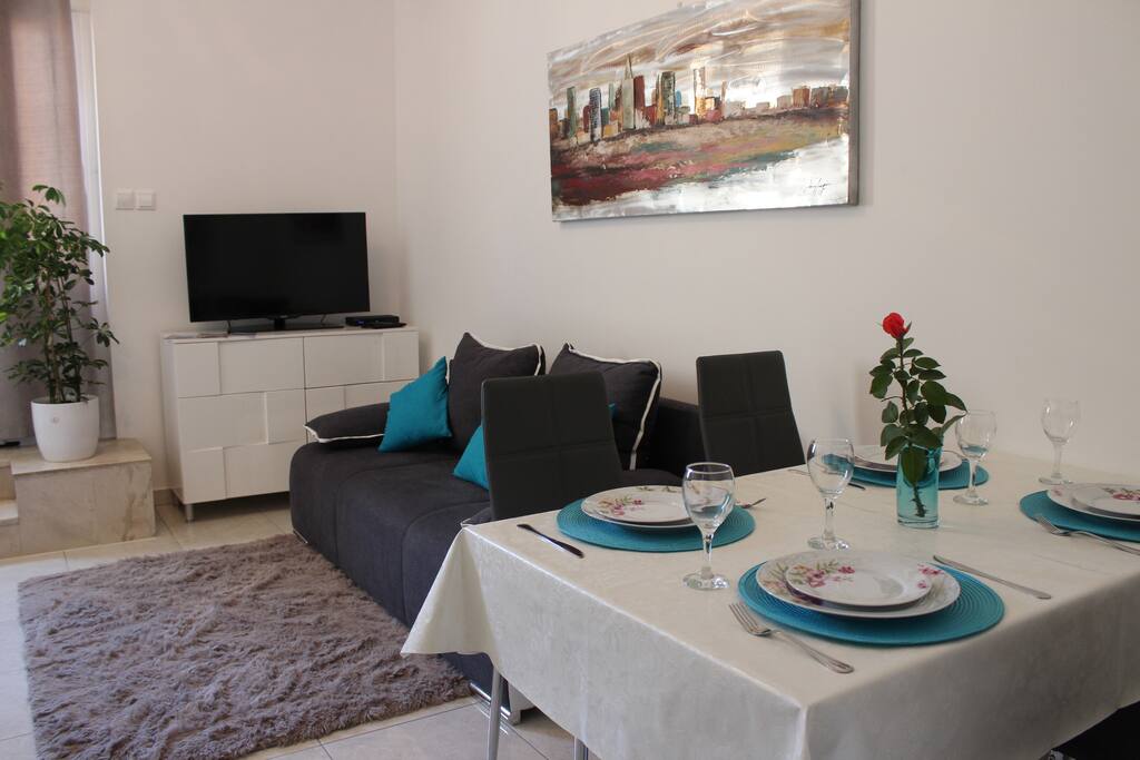 living room and dinning area