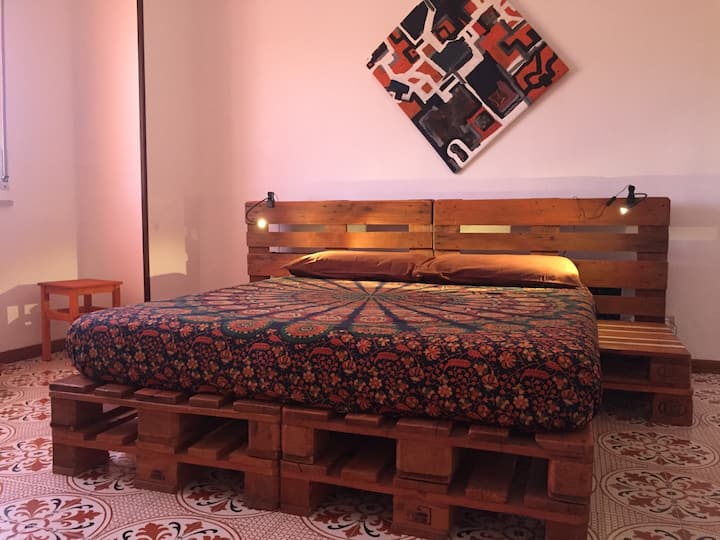 საძინებელი 2