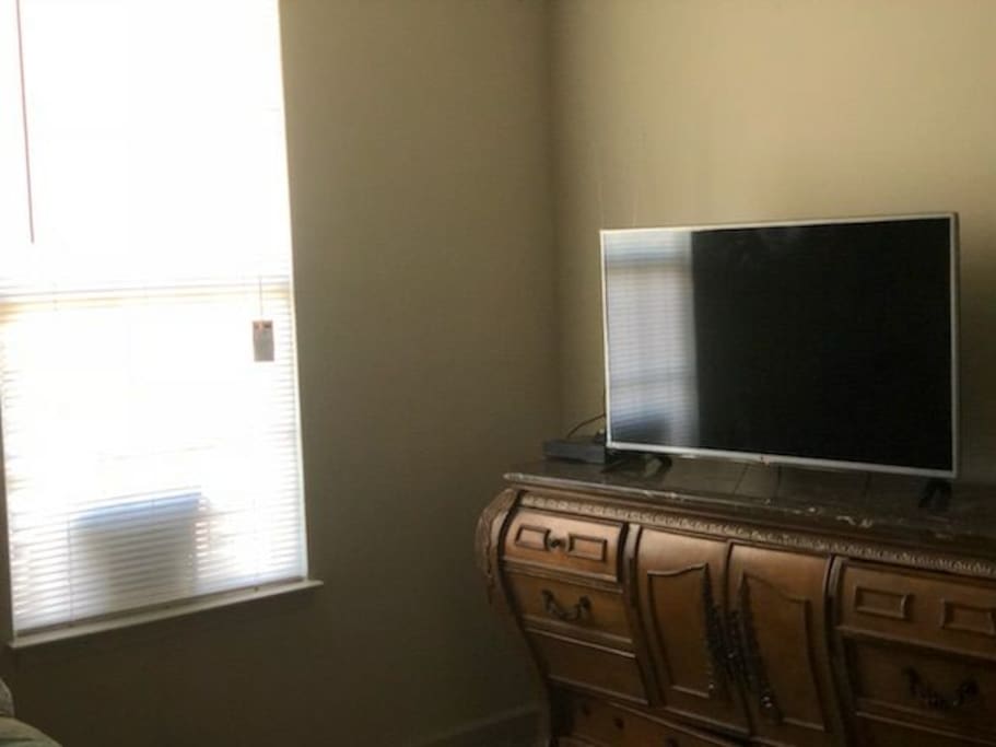 Tv In bedroom