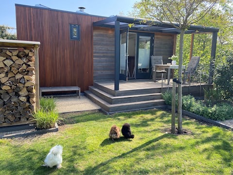 You're welcome at Conny's