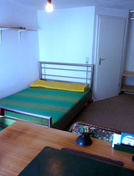 Großes Doppelbett.
Large double Bed.