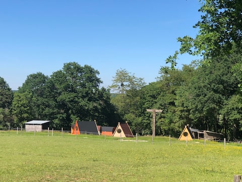 Tipis bois et Chariots bois - 24 people-Guédelon