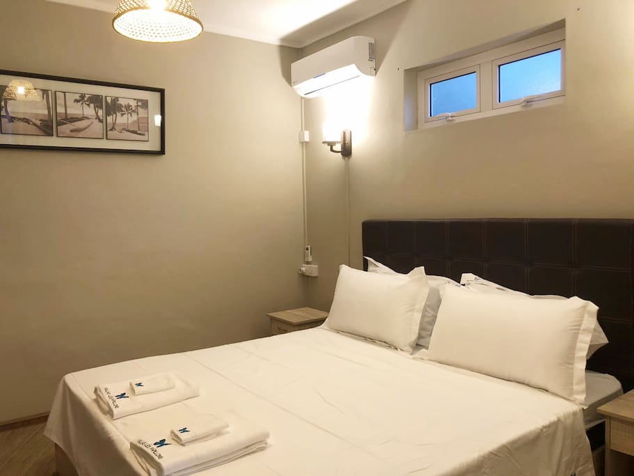 King size bed with private bathroom