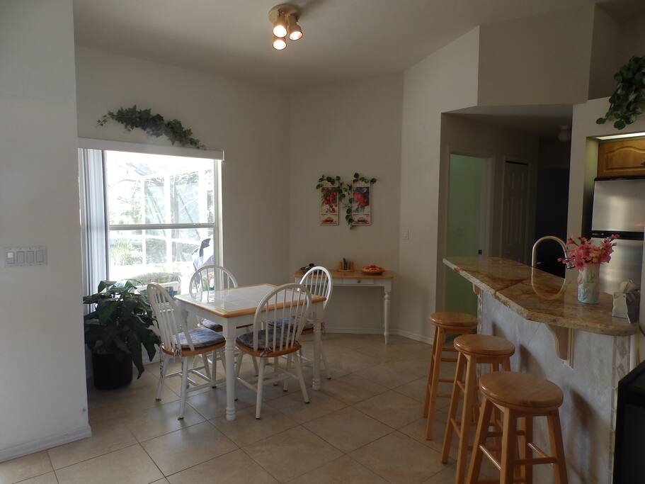 Breakfast nook with view of the pool