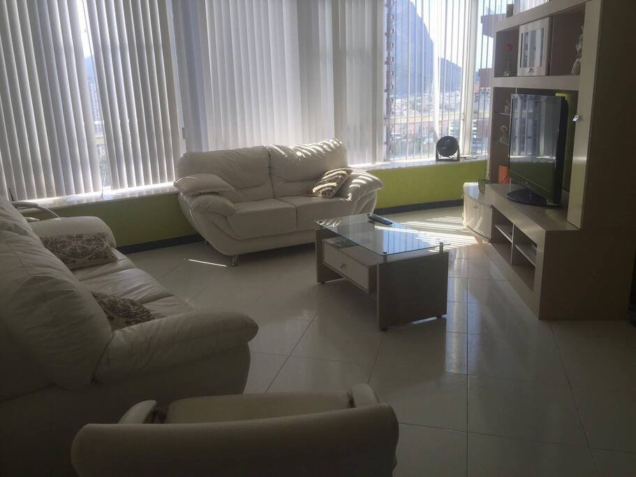 Sala ampla