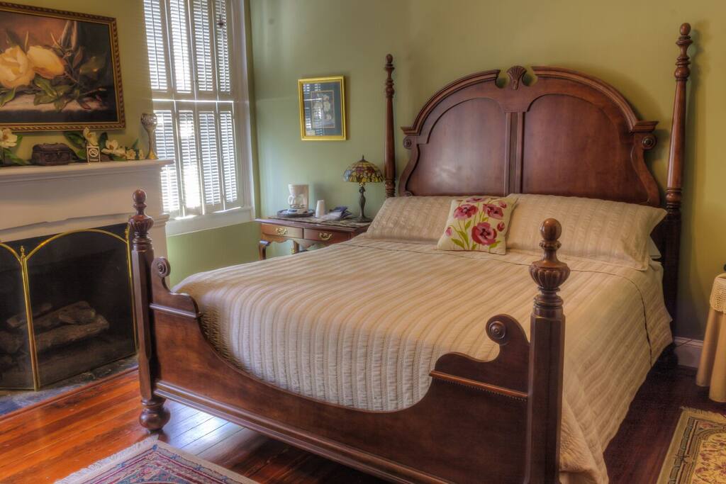 Room B -- or pair rooms with our "room D" on the 1st floor that has a sofa bed in a bonus TV room