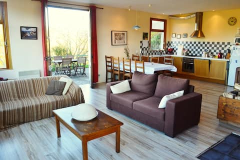 5-person cottage at Viaduc des Fades, superb view