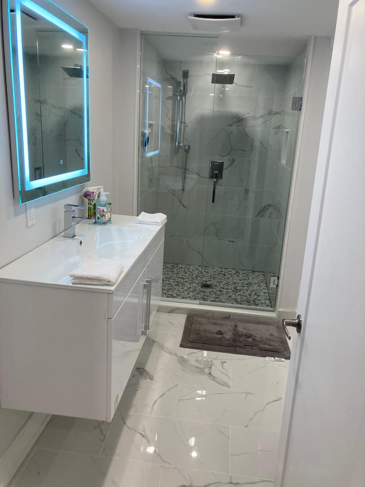 10 Best ShortTerm Rentals In Etobicoke, Canada Updated 2024 Trip101