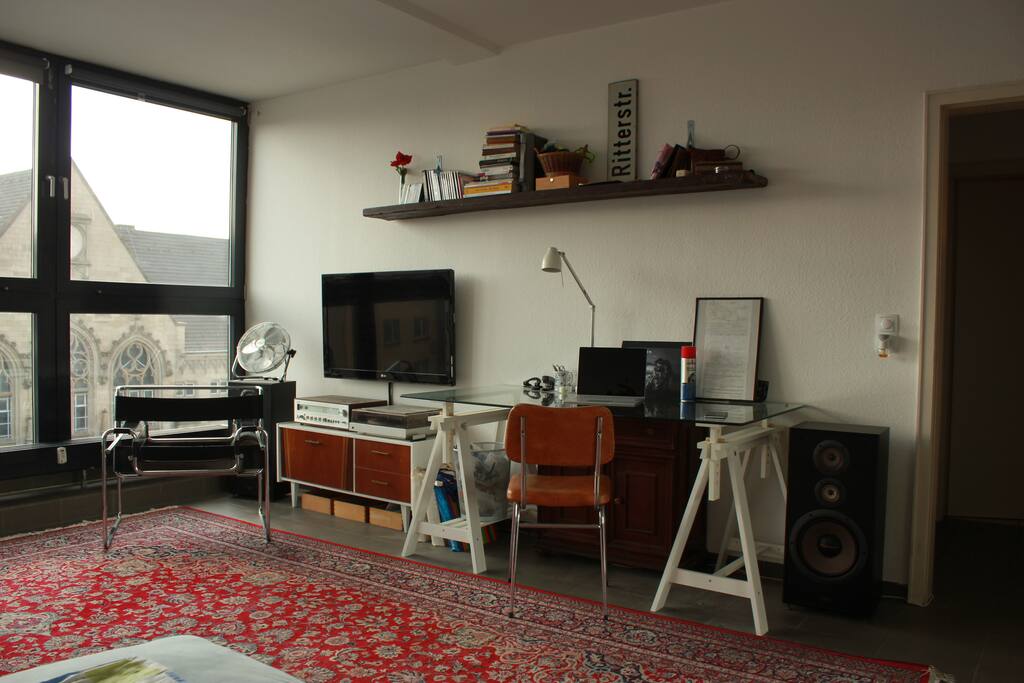 TV, music, desk