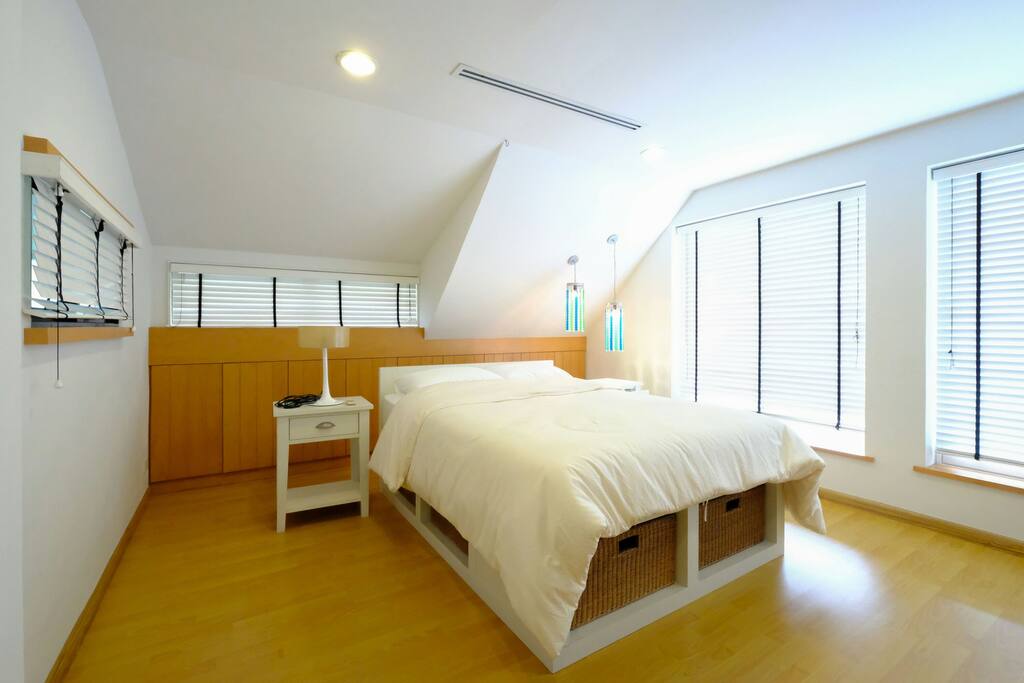 Cozy bedroom