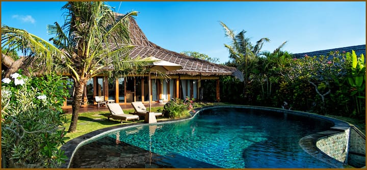 Spectacular Ocean View Villa in Uluwatu, Bali