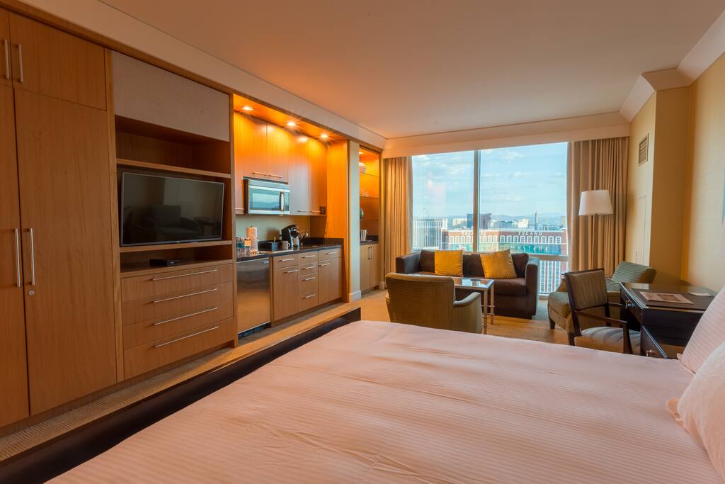 It's light, bright and airy – and has that great view, to boot!