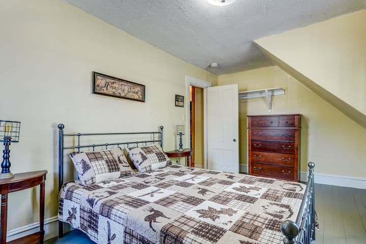 ควีนไซส์และทวินบน