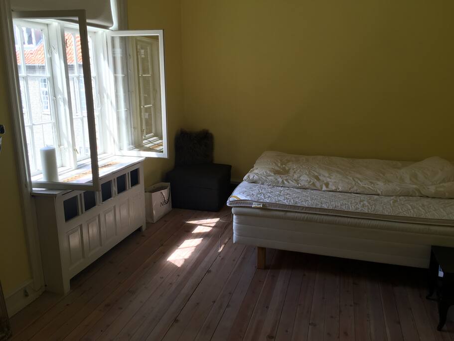 Light room