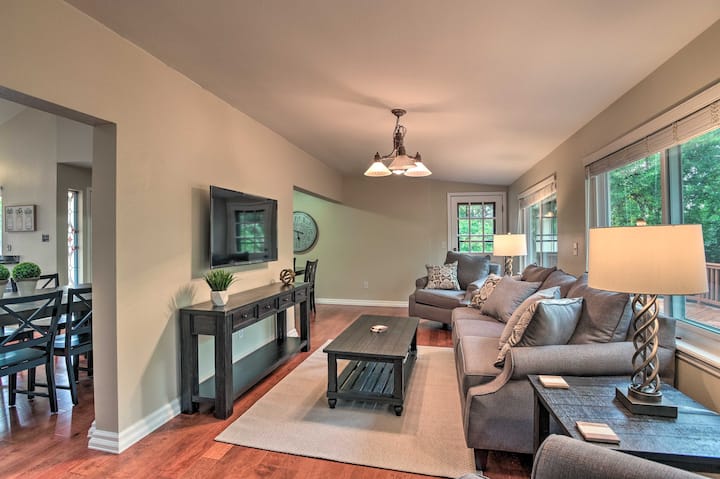 Cozy, Spacious Littleton Home - 15 Min From Denver - Littleton, CO