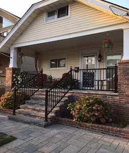 Ocean City New Jersey Home - Steps to Beaches