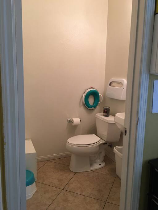 Half bath for the down stairs area.