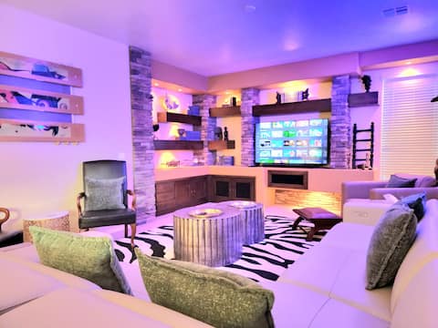 Top performing Airbnb: 5 Bedroom House with Pool in Casa Grande