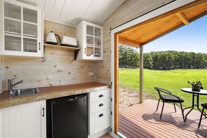 Off Grid Farm Cabin - Farm stays for Rent in Conjola, New ...