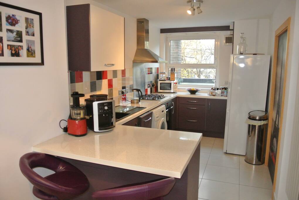 Breakfast bar