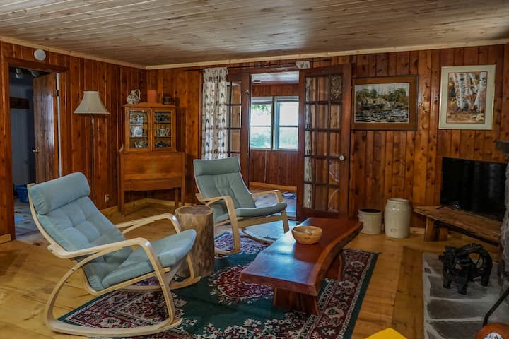 The Pebble House - Dog Friendly Downtown Tobermory - Tobermory