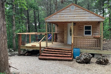 buren van rentals airbnb missouri vacation superhost entire cabin
