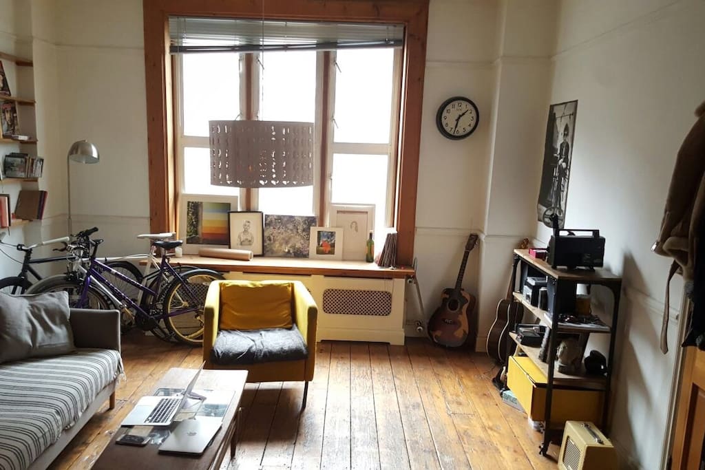 Spacious Living Room