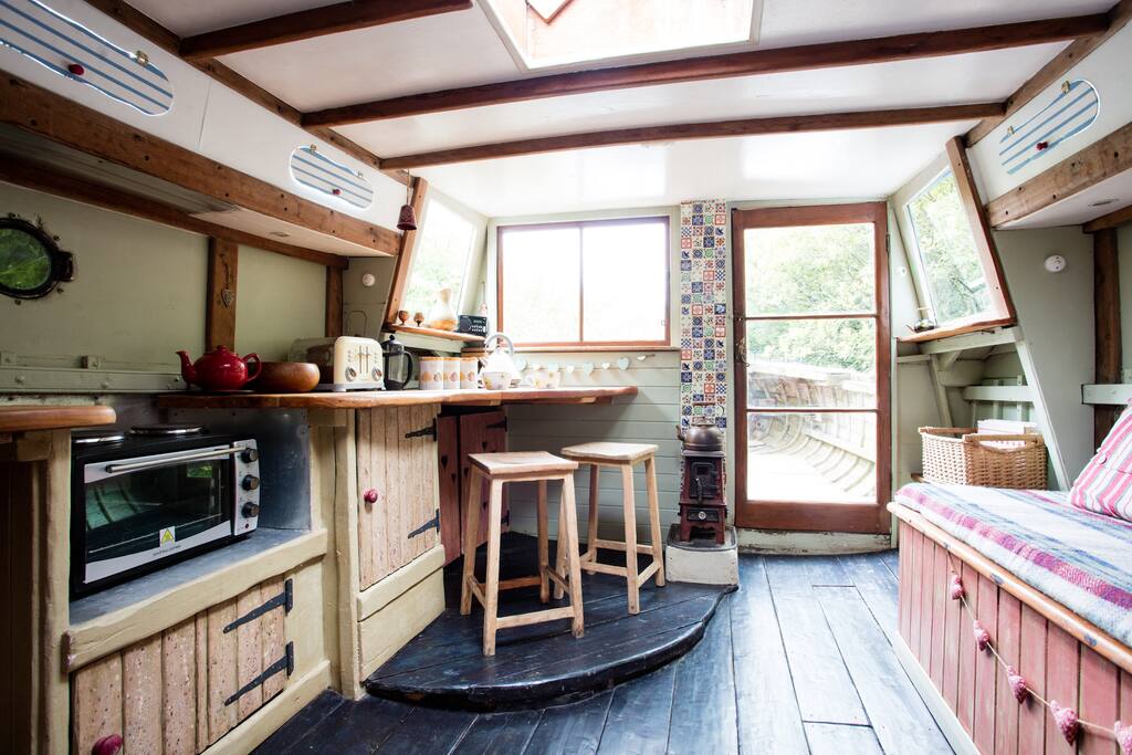 Kitchen/seat