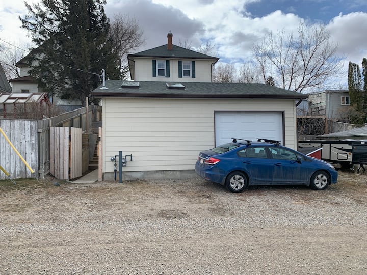 Lethbridge Vacation Rentals & Homes Alberta, Canada Airbnb