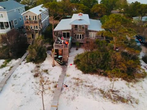 Beachfront to bay dock, Pool, Pickleball courts