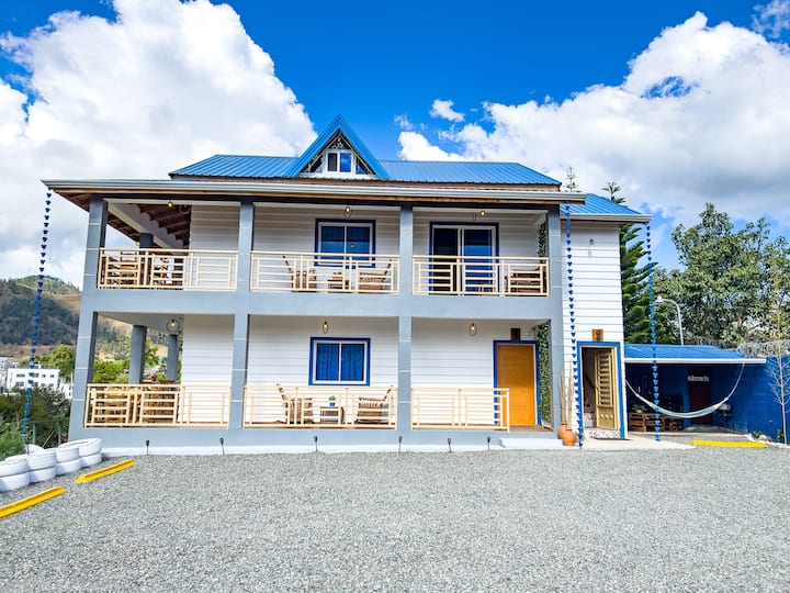 Casitas de Hollywood Villa